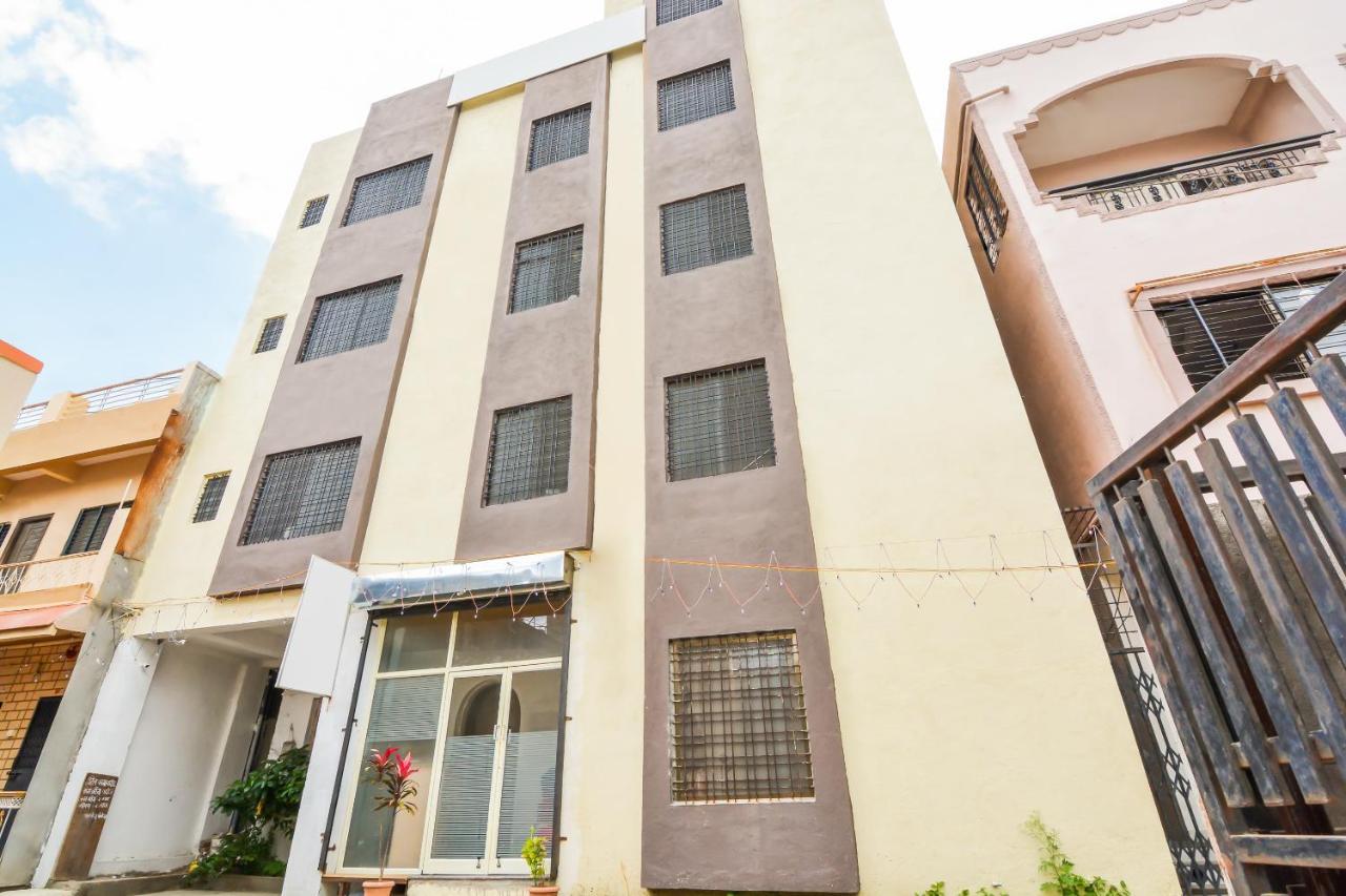 Sukrangu Palace Hotel Sirdi Kültér fotó