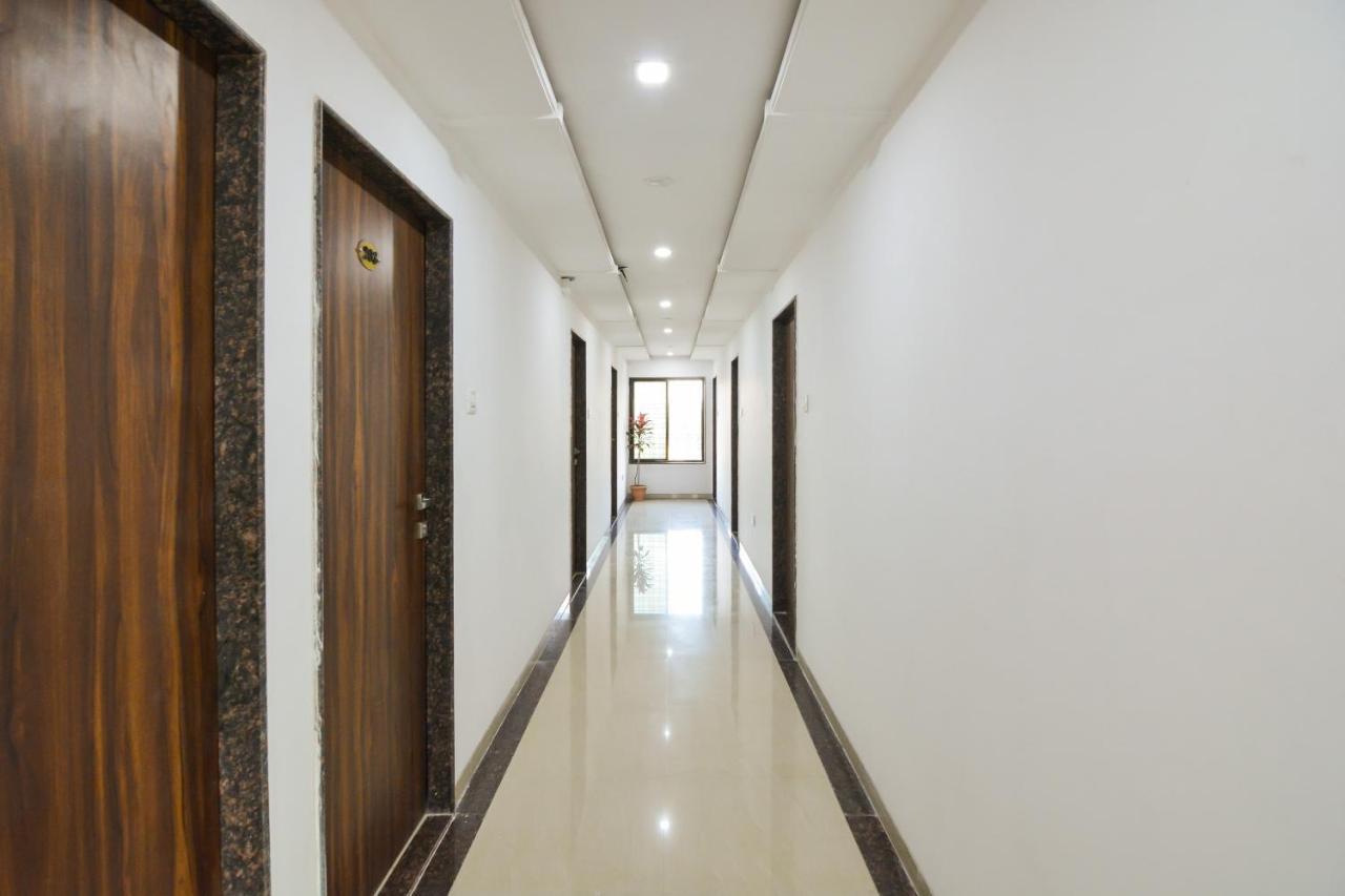 Sukrangu Palace Hotel Sirdi Kültér fotó