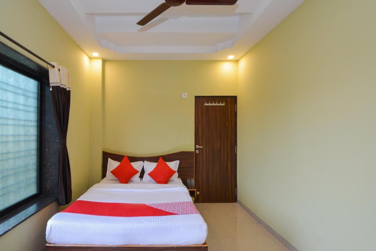 Sukrangu Palace Hotel Sirdi Kültér fotó