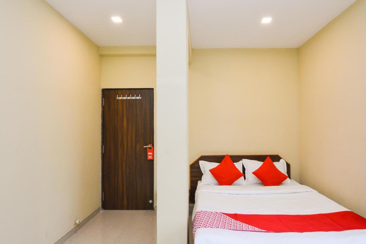 Sukrangu Palace Hotel Sirdi Kültér fotó
